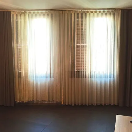 Hotel Bc Pangaldi Stambuł